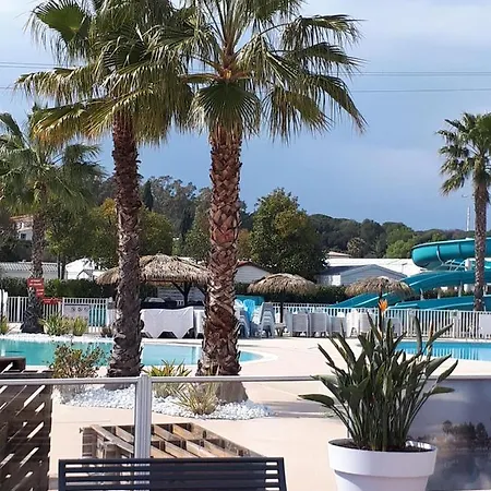 Parque de Campismo Luminosa 4* 3 Ch 2 Sdb Es101 Fréjus